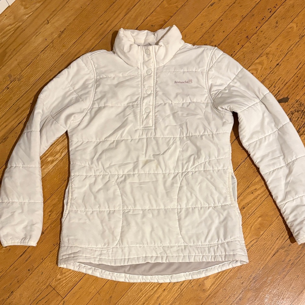 Avalanche Off-White Puffer Jacket